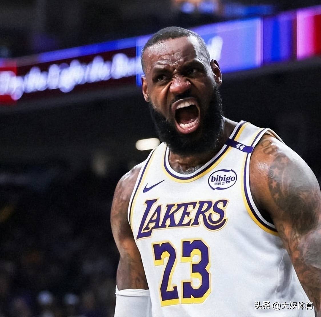 kaiyun app-詹姆斯在尤文图斯比赛中夺冠,锐不可当引发热议!比赛高潮迭起-kaiyun app